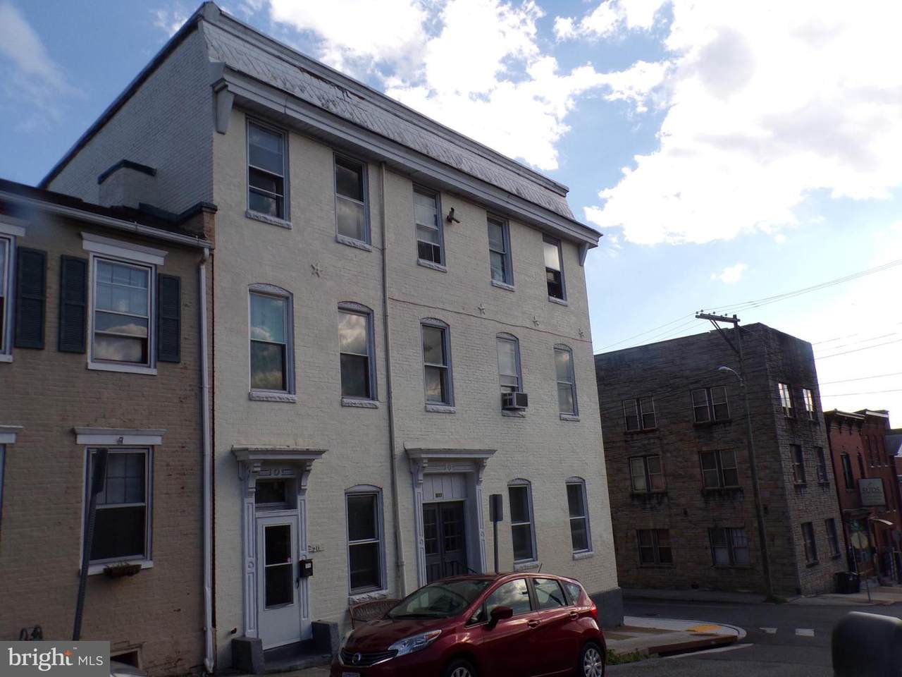 217 Union Street - Photo 1