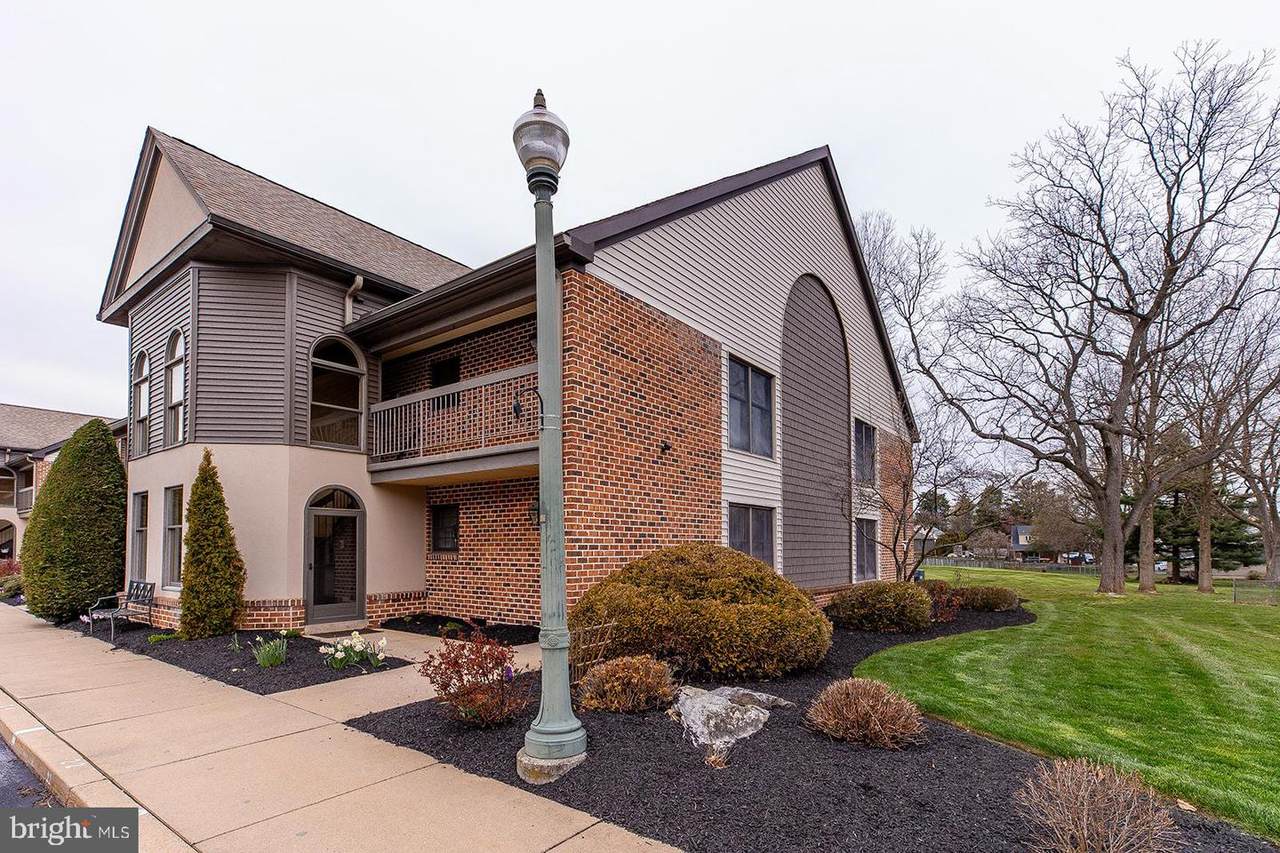 24 Amberley Way - Photo 1