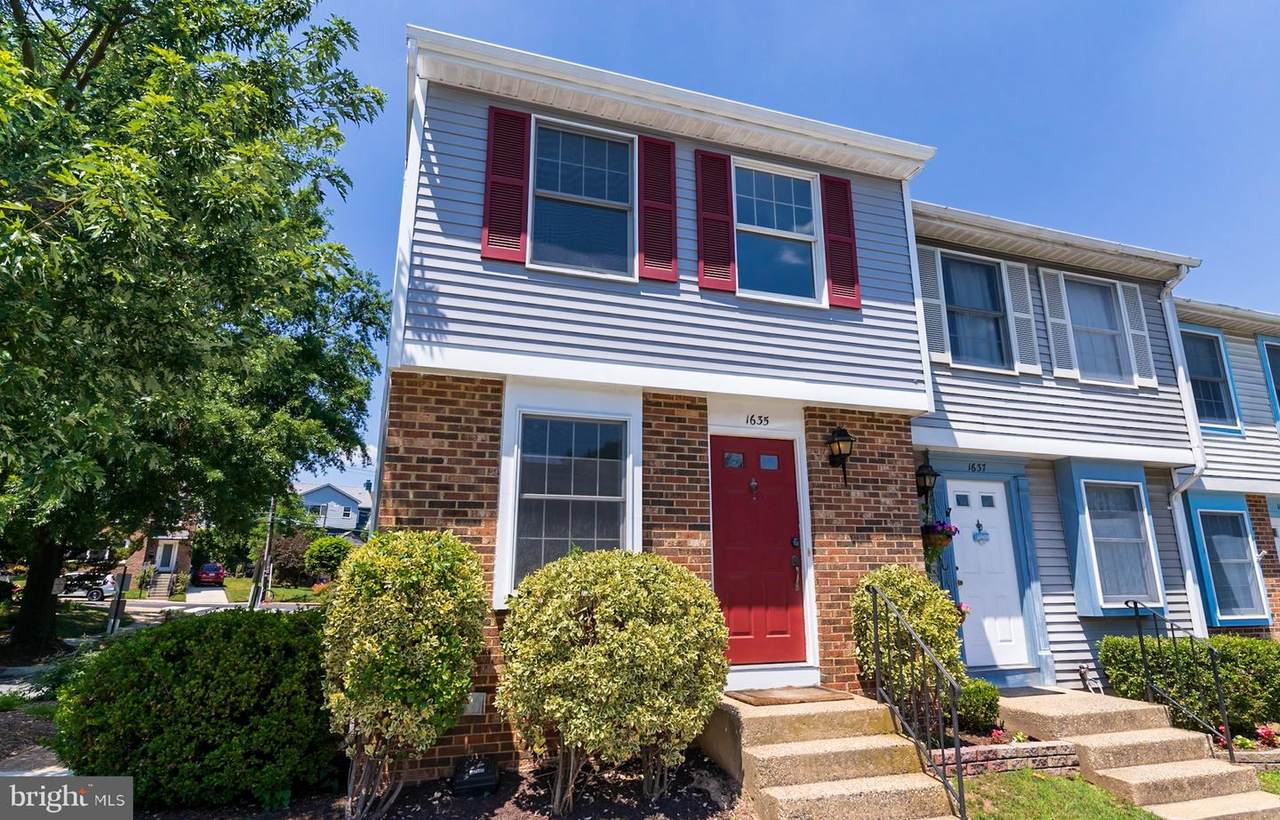 1635 10TH Street - Photo 1