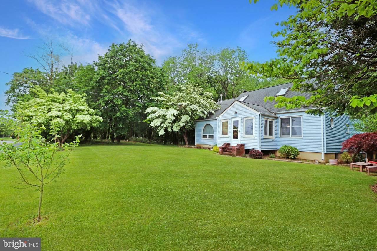 687 Spotswood Englishtown Road - Photo 1