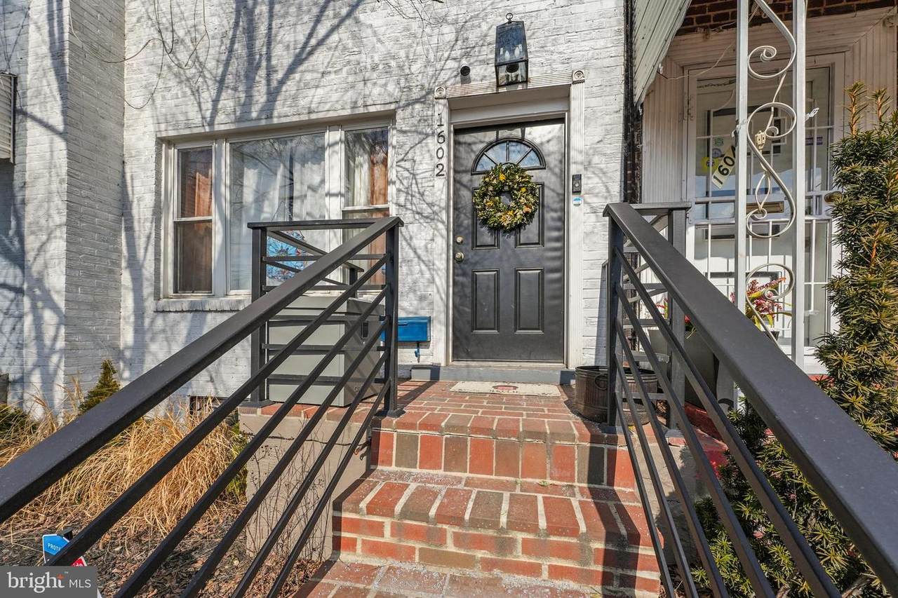 1602 W Street - Photo 1
