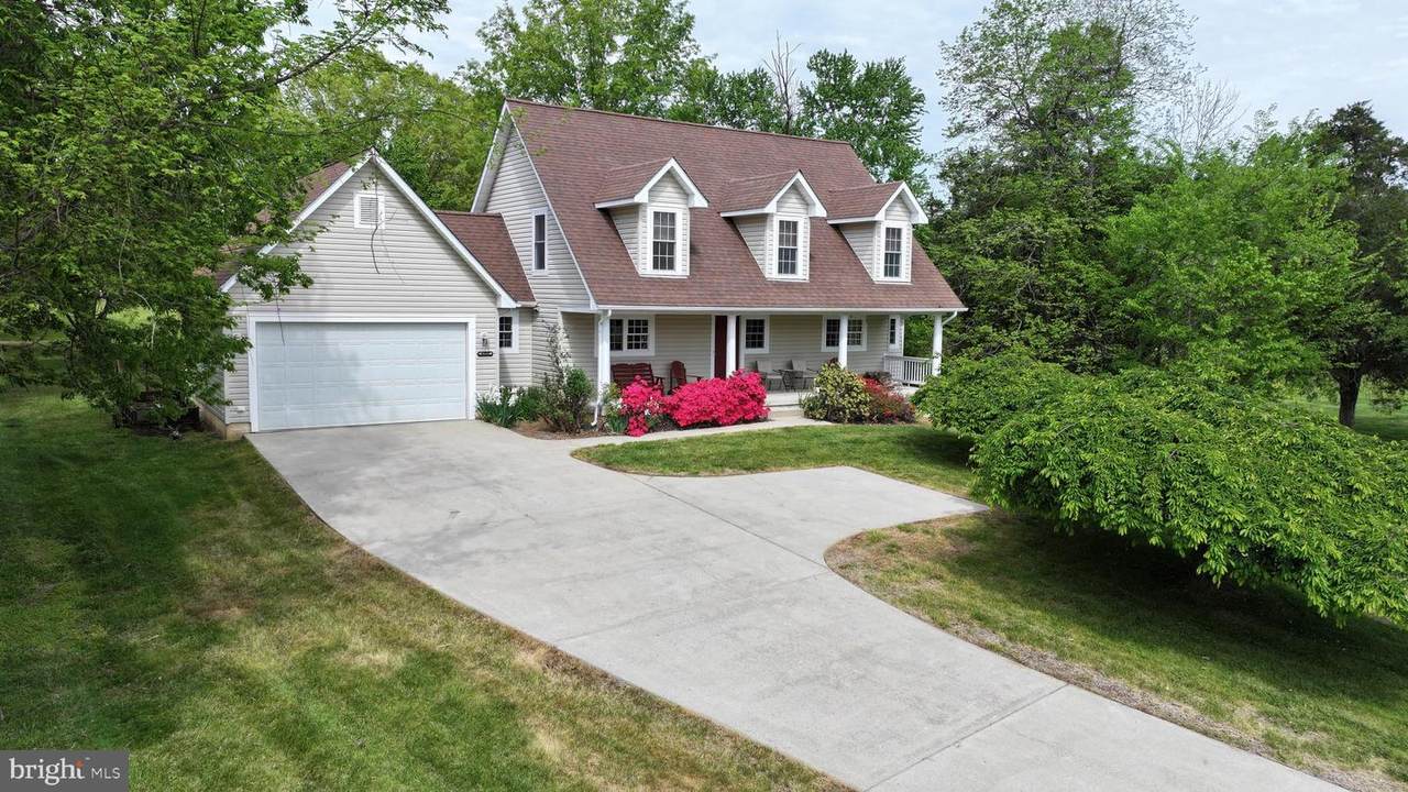 6202 Ruth Lane - Photo 1