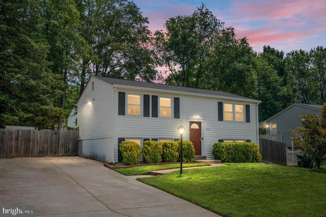 13713 Mayfair Court - Photo 1