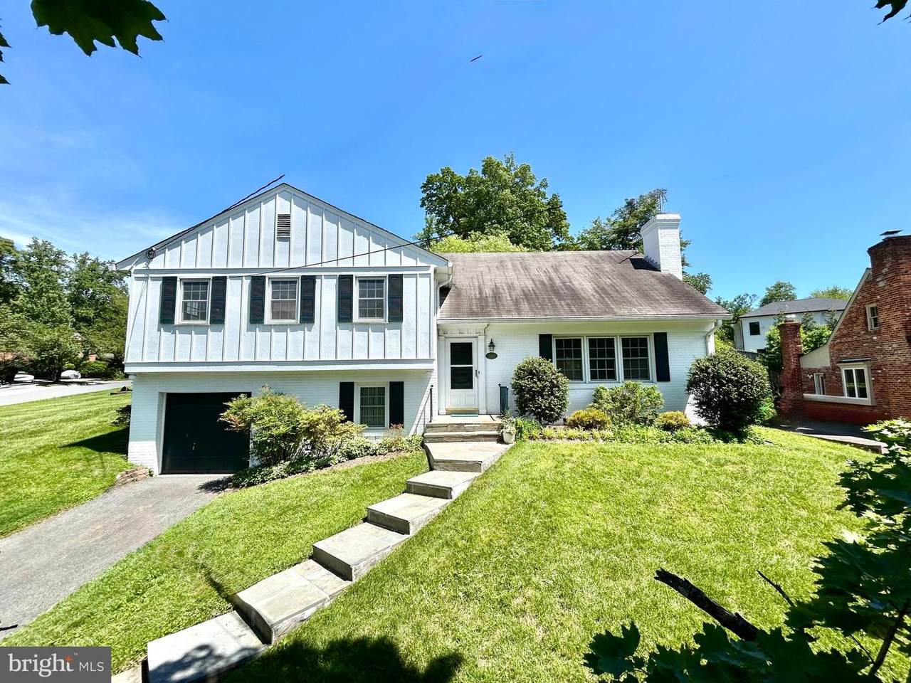 7805 Fulbright Court - Photo 1