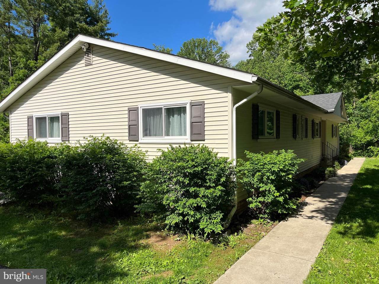 1321 Sheridan Road - Photo 1