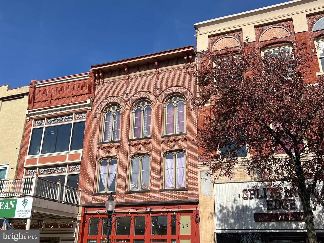 221 High Street - Photo 1