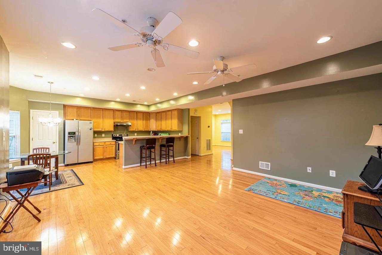 44159 Azalea Court - Photo 1