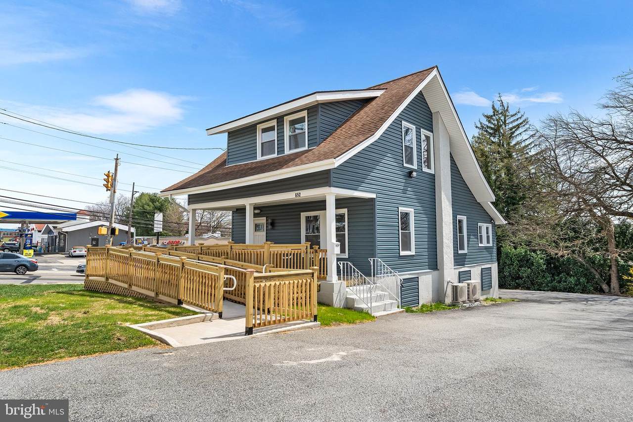 652 Springfield Road - Photo 1