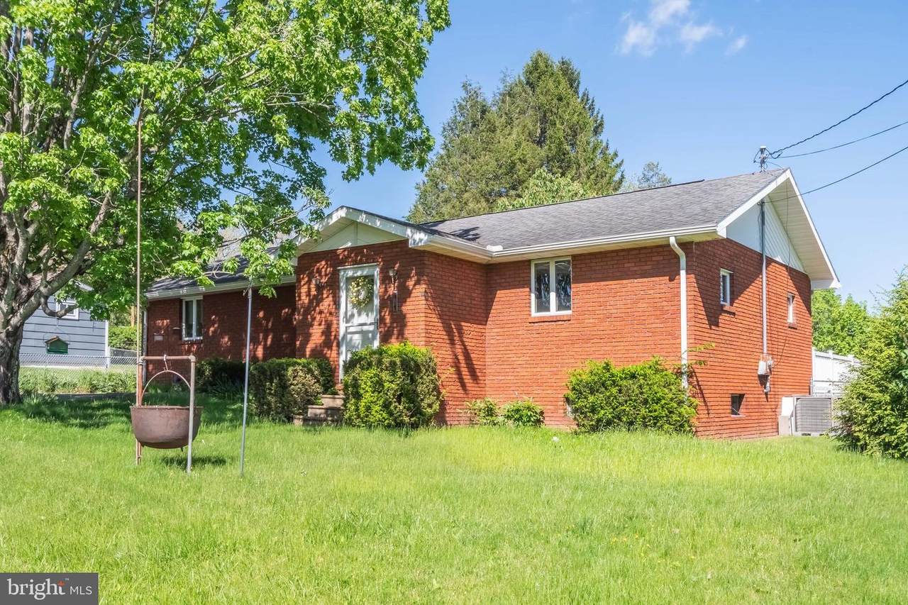 315 Coolidge Avenue - Photo 1