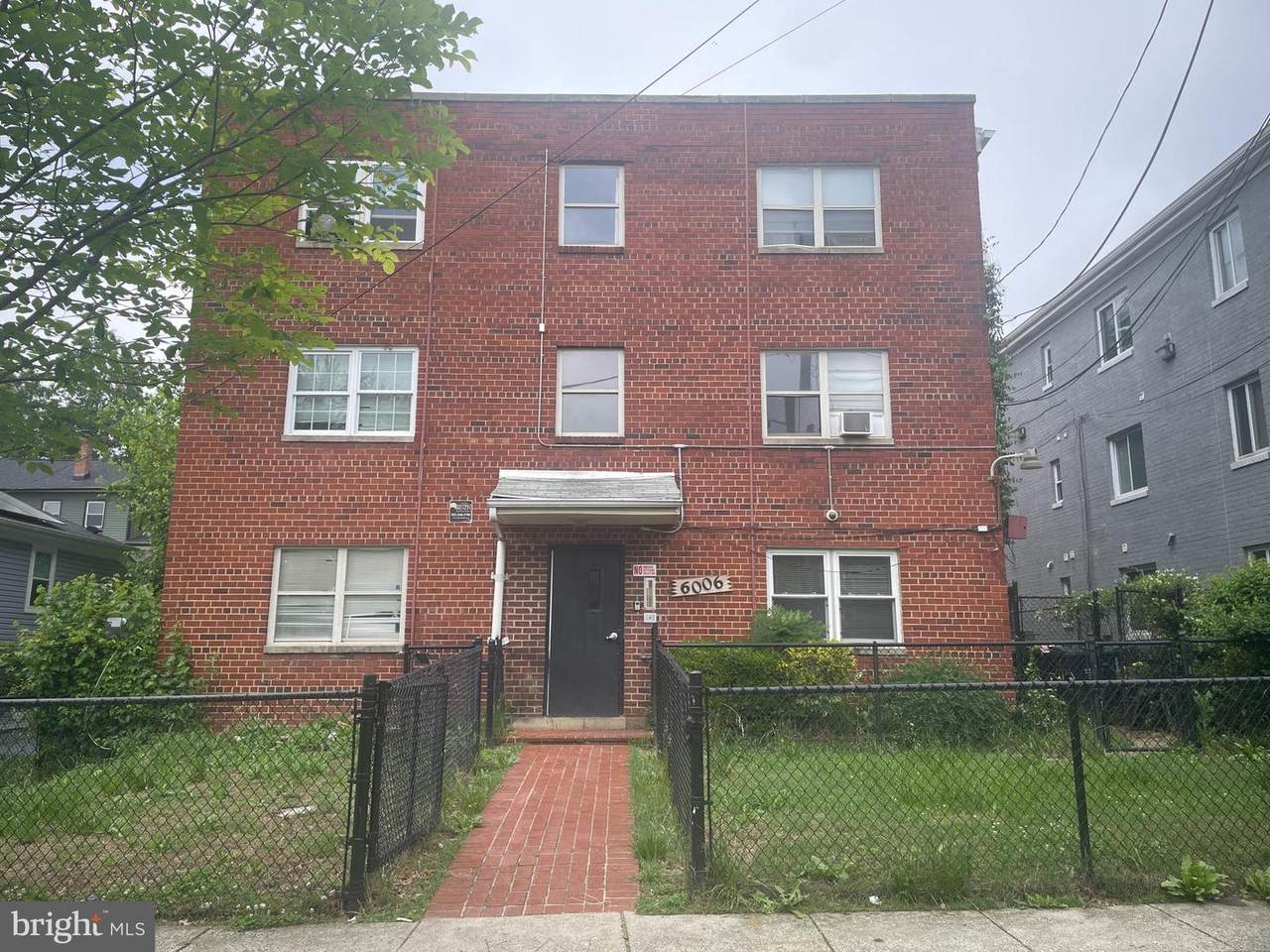 6006 Clay Street - Photo 1