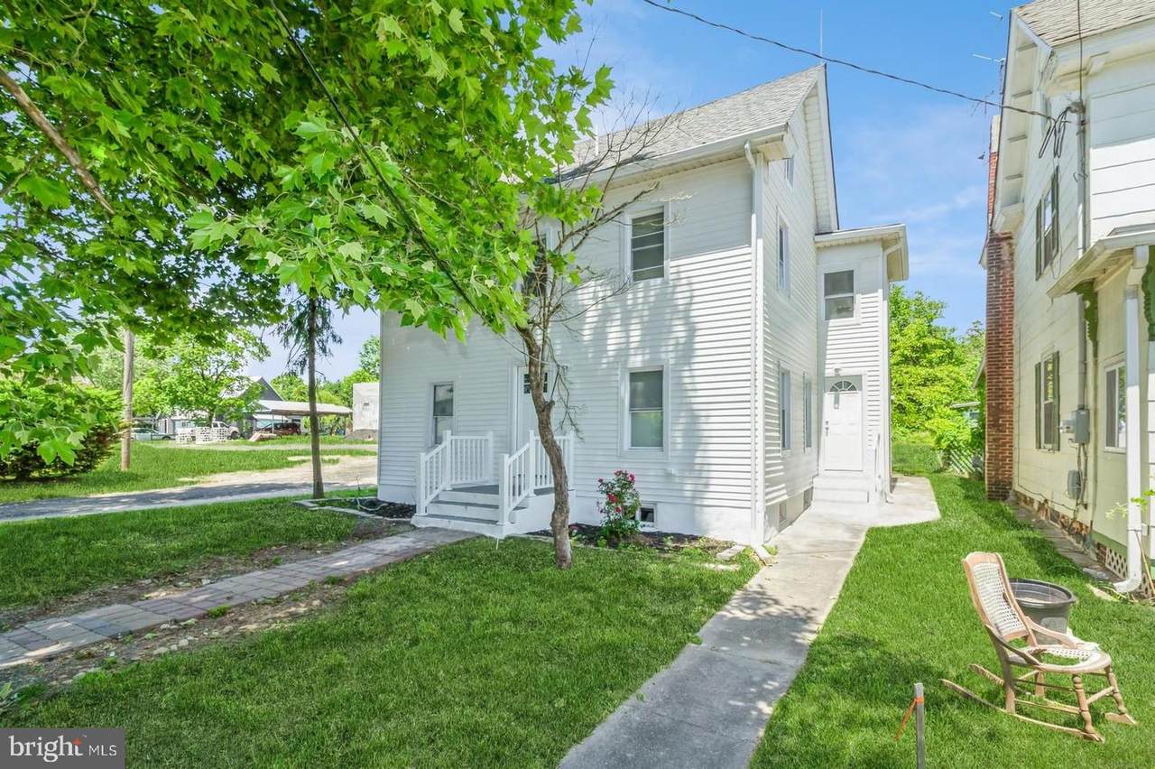 395 Main Street - Photo 1