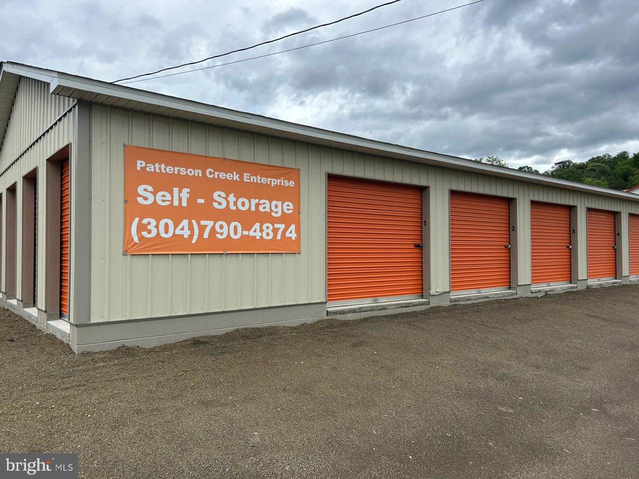 1560 Northwestern Turnpike - Photo 1