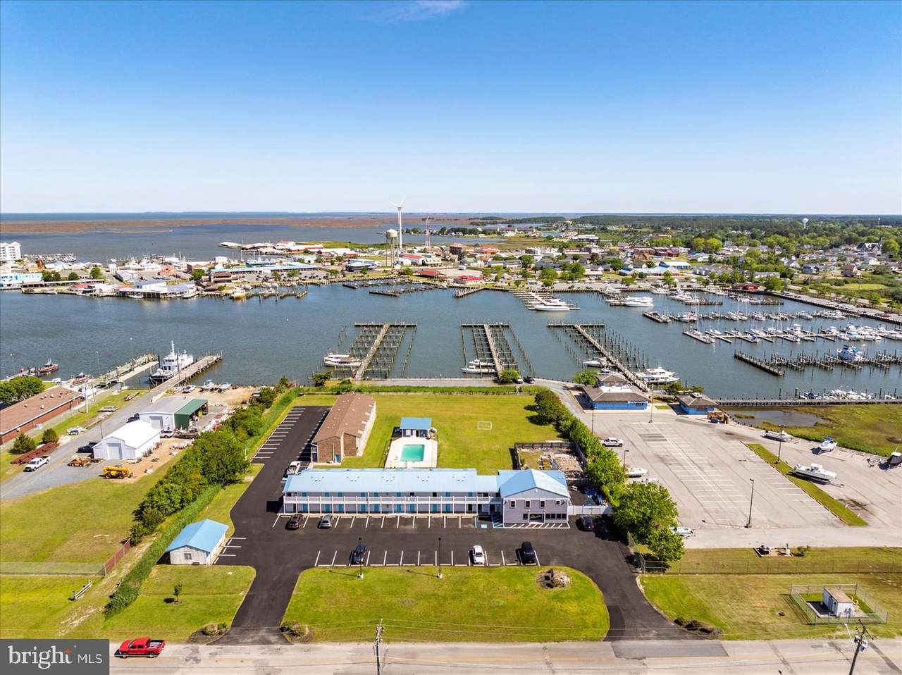 700 Norris Harbor Drive - Photo 1