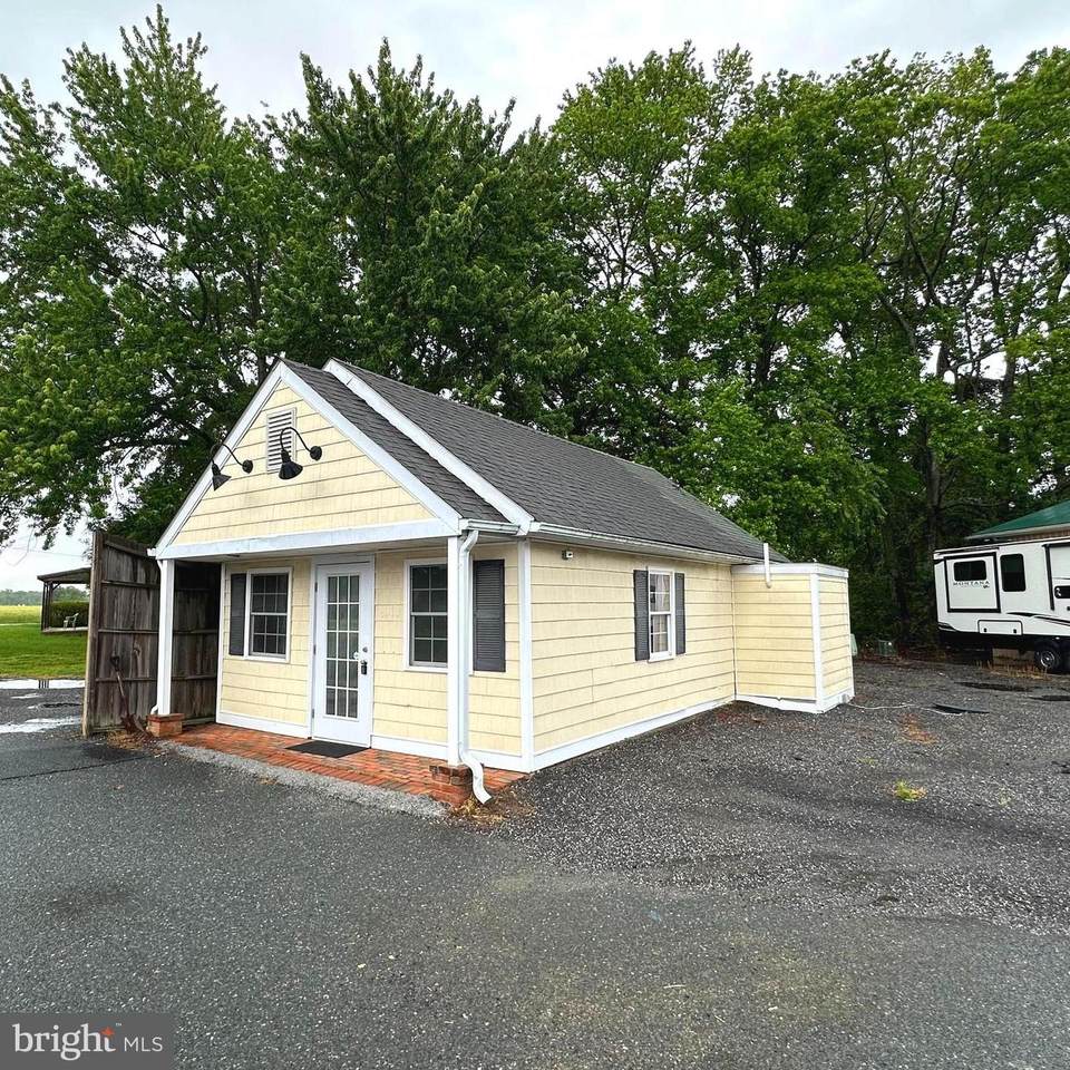 29321 Backtown Road - Photo 1