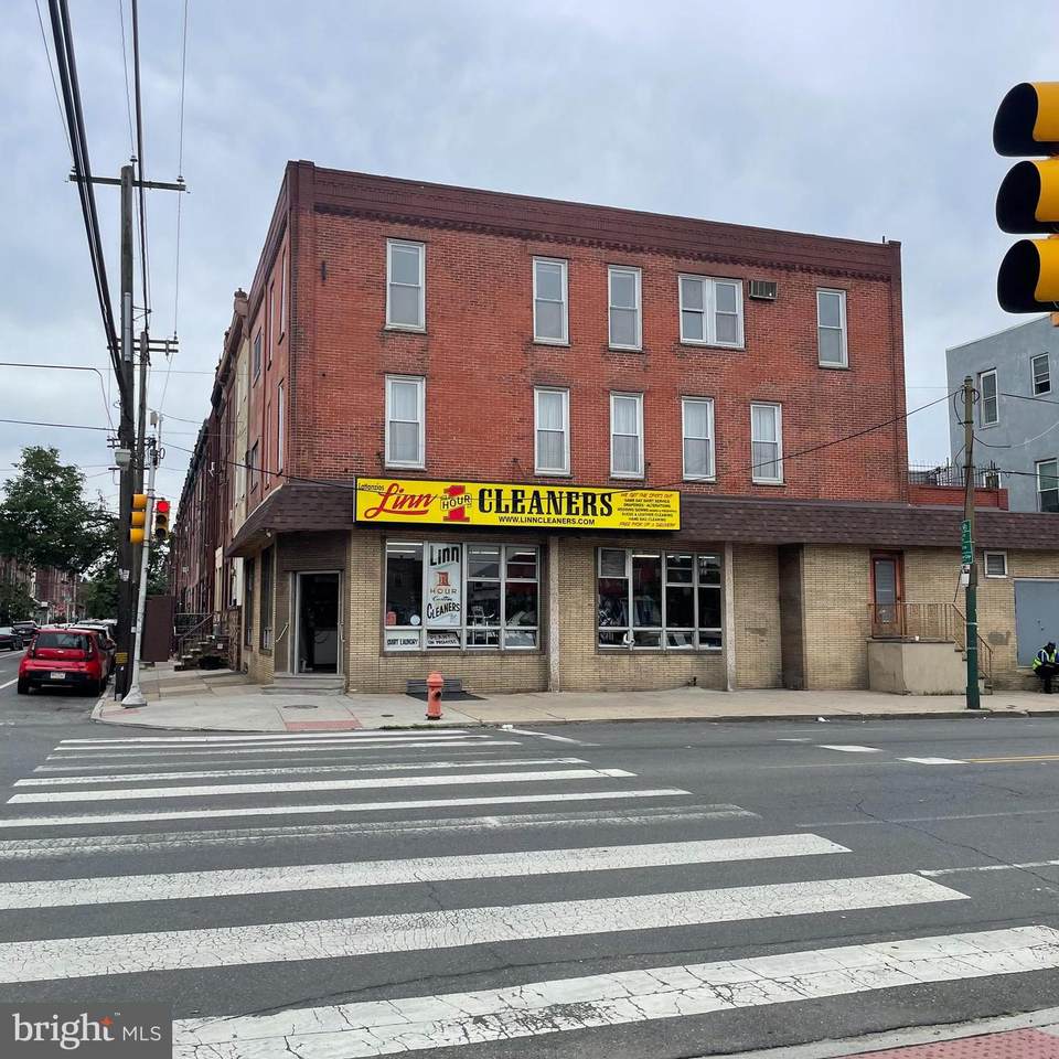 2100-2102 15TH Street - Photo 1