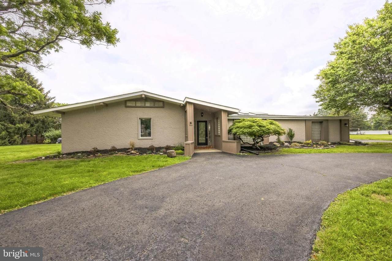 6 Whitewood Drive - Photo 1