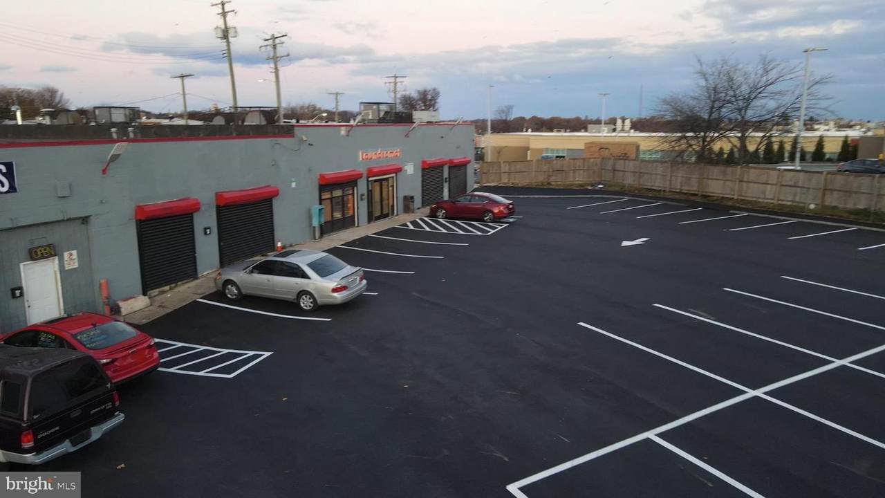 2027 Broadway - Photo 1