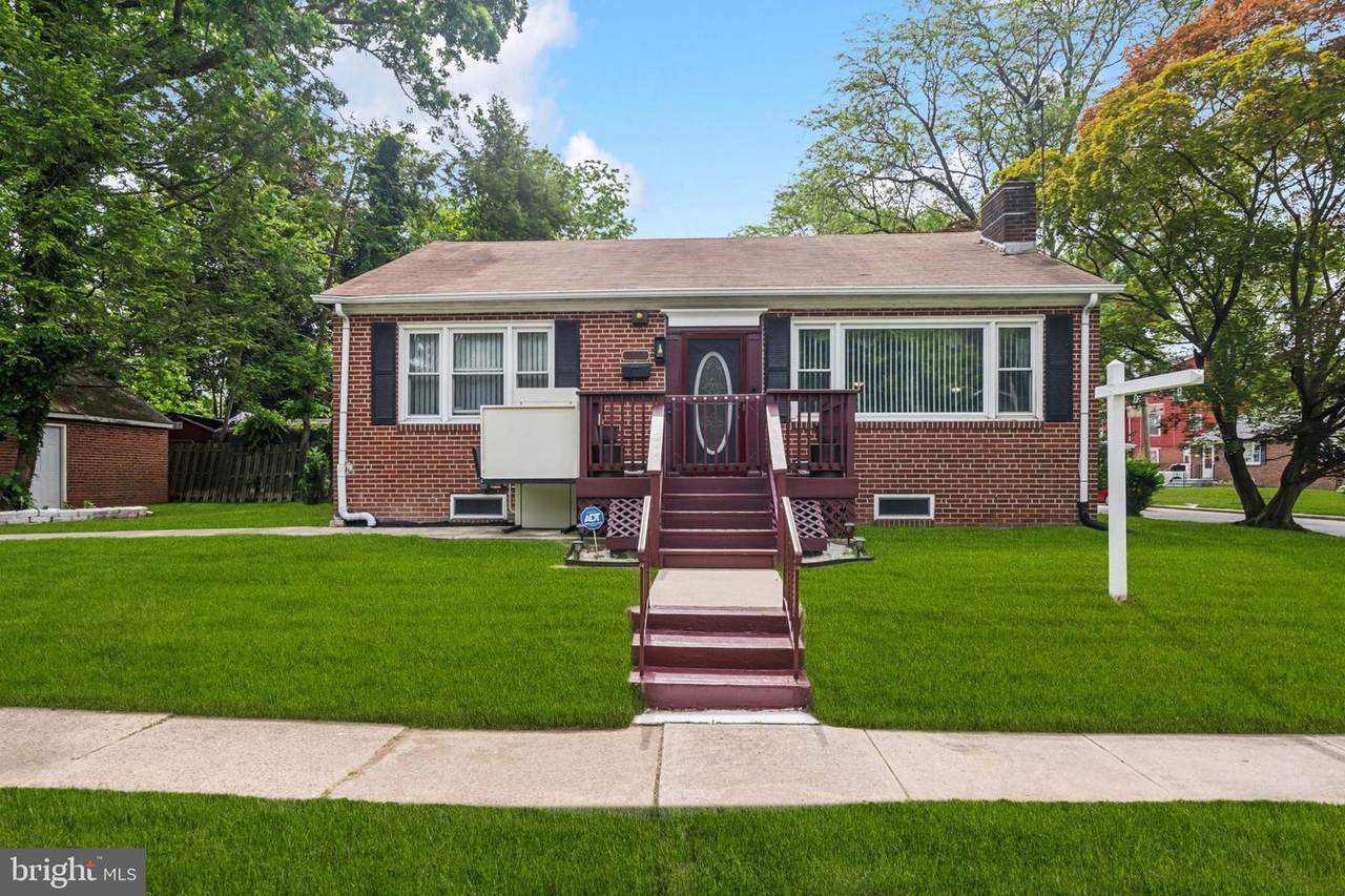 232 Columbia Avenue - Photo 1