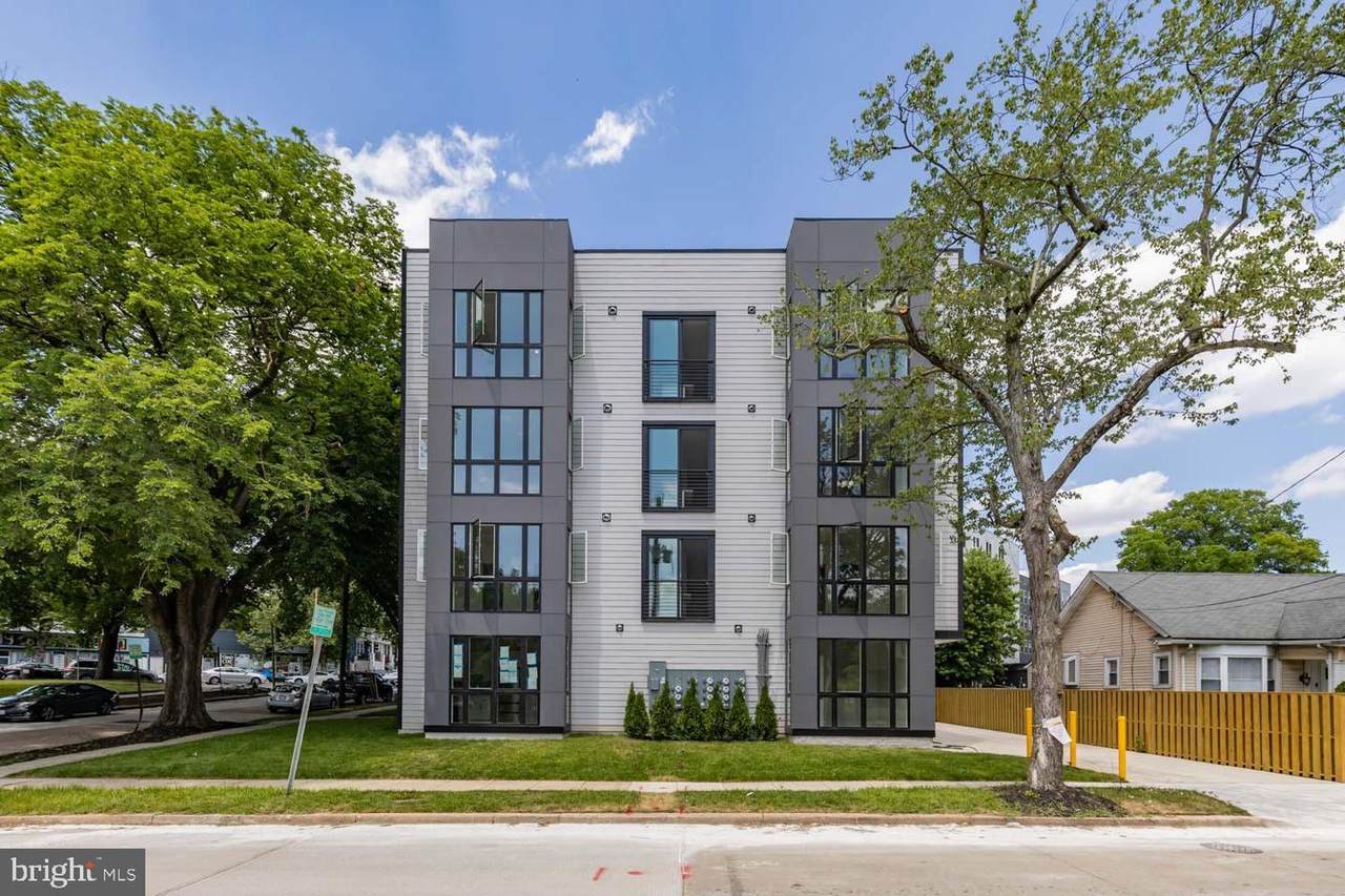 2601 30TH Street - Photo 1