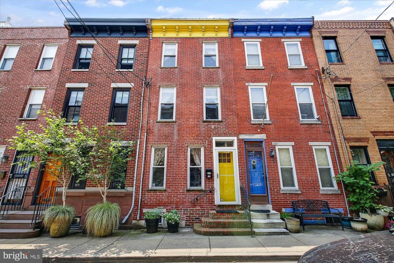 716 Clymer Street - Photo 1