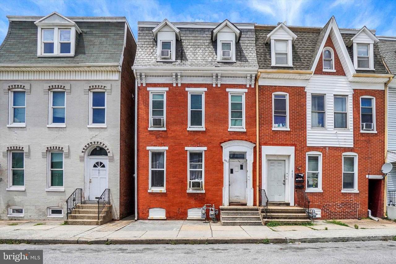 663 Philadelphia Street - Photo 1