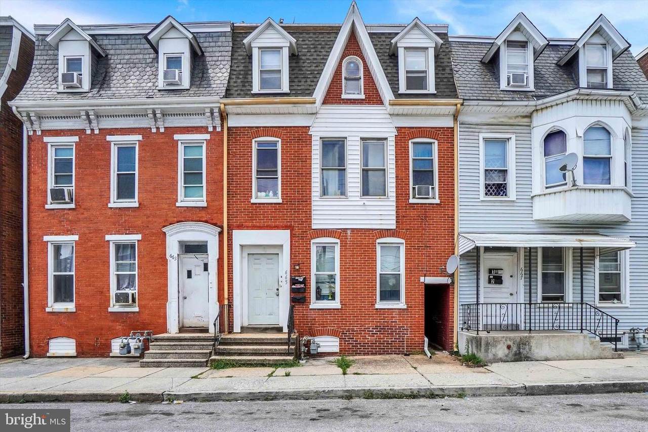 665 Philadelphia Street - Photo 1
