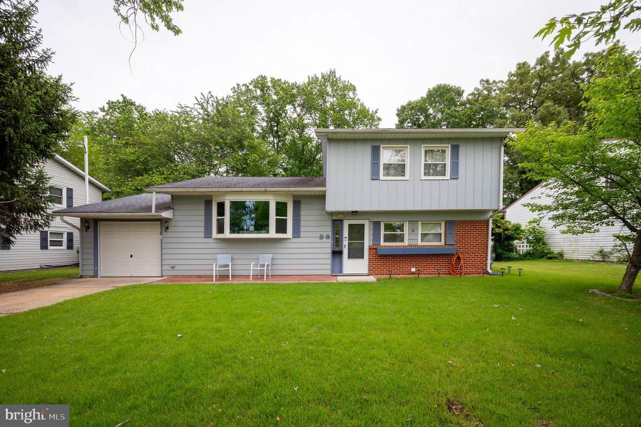 38 Gill Drive - Photo 1