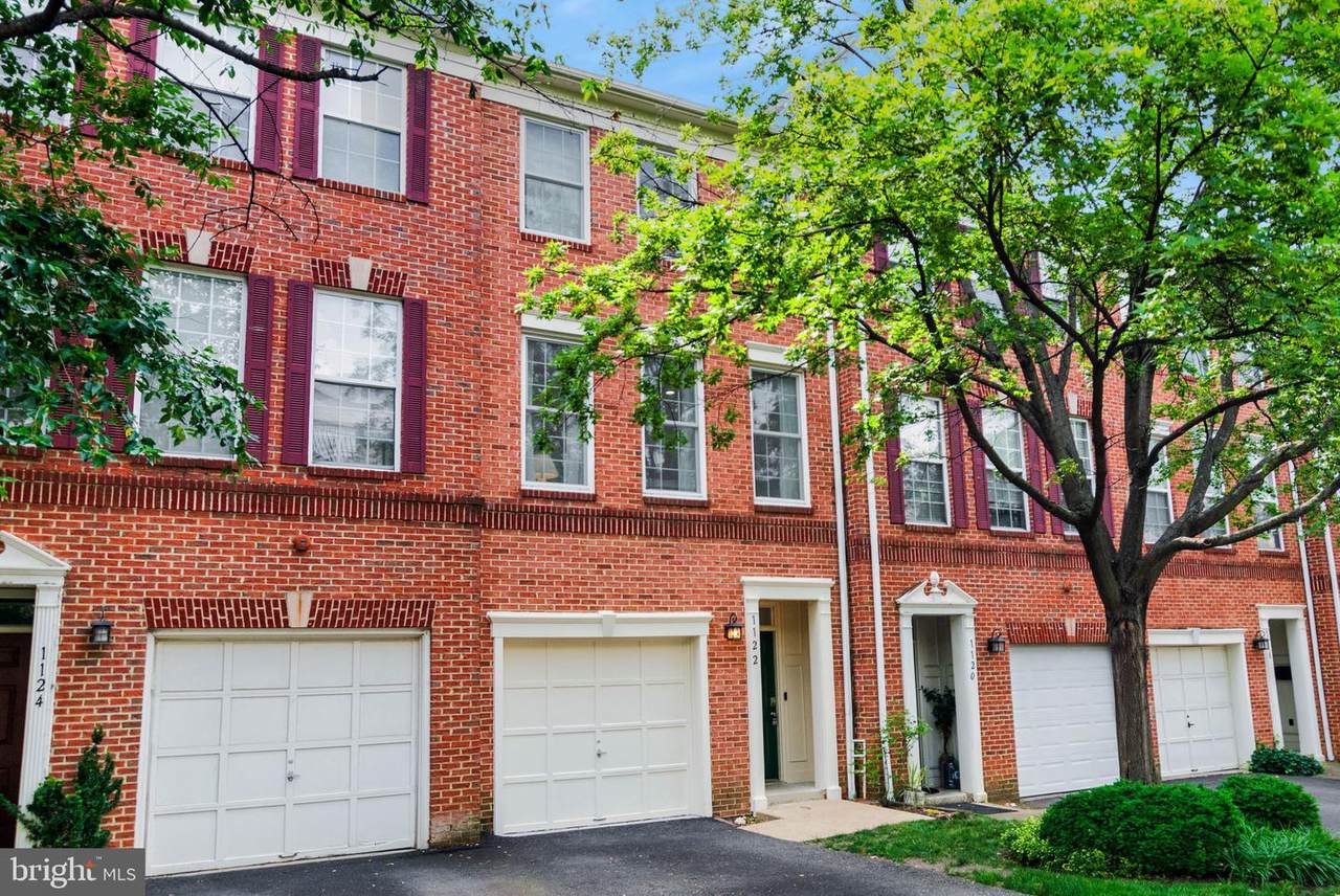 1122 Monroe Street - Photo 1