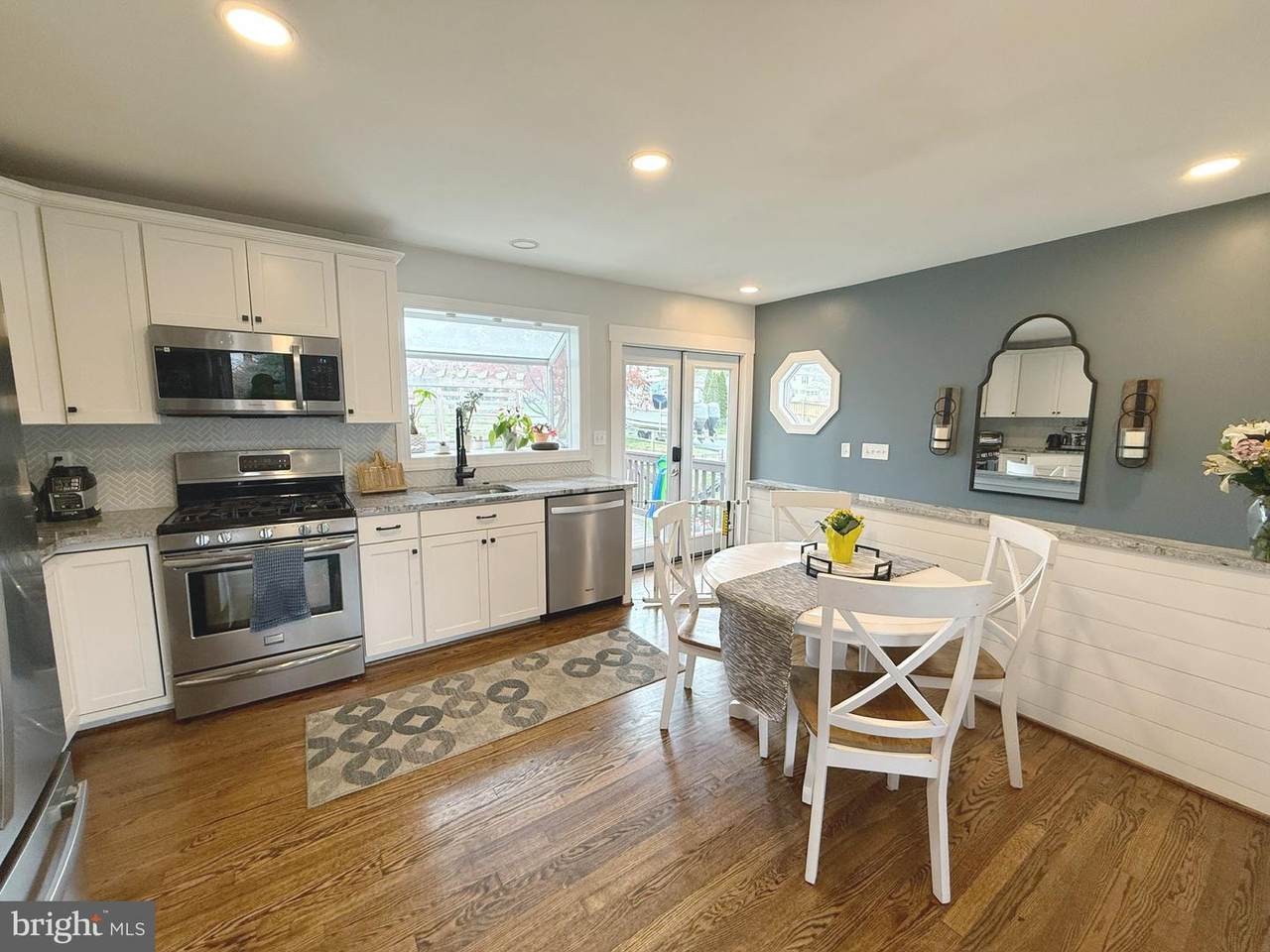 915 Mago Vista Road - Photo 1