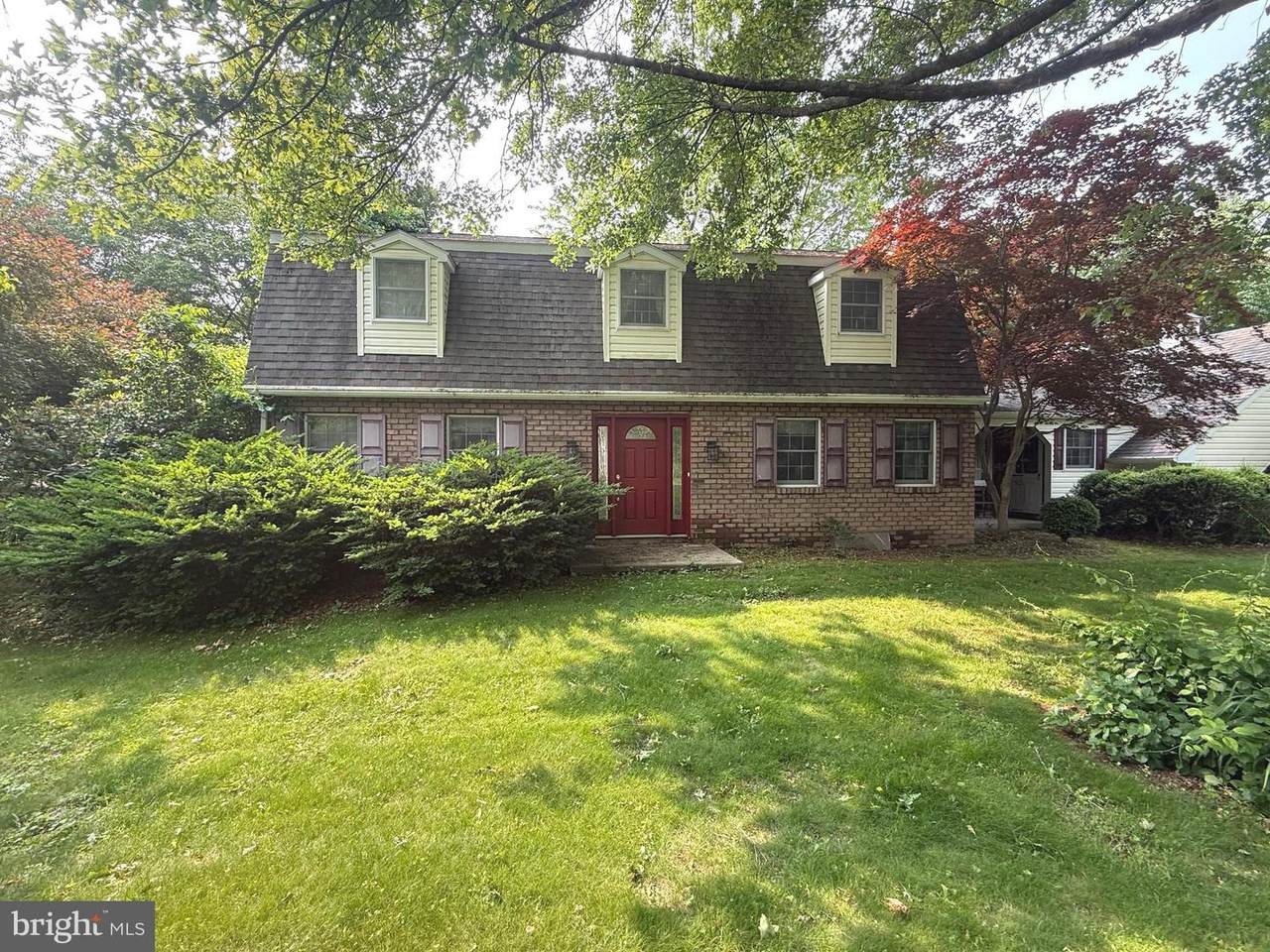 1075 Hobart Road - Photo 1
