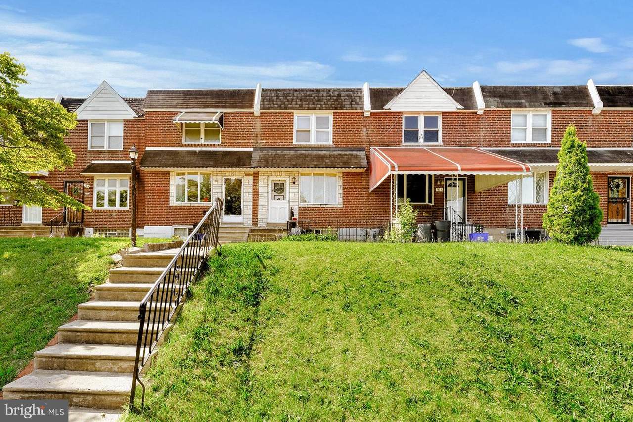 920 Ramona Avenue - Photo 1