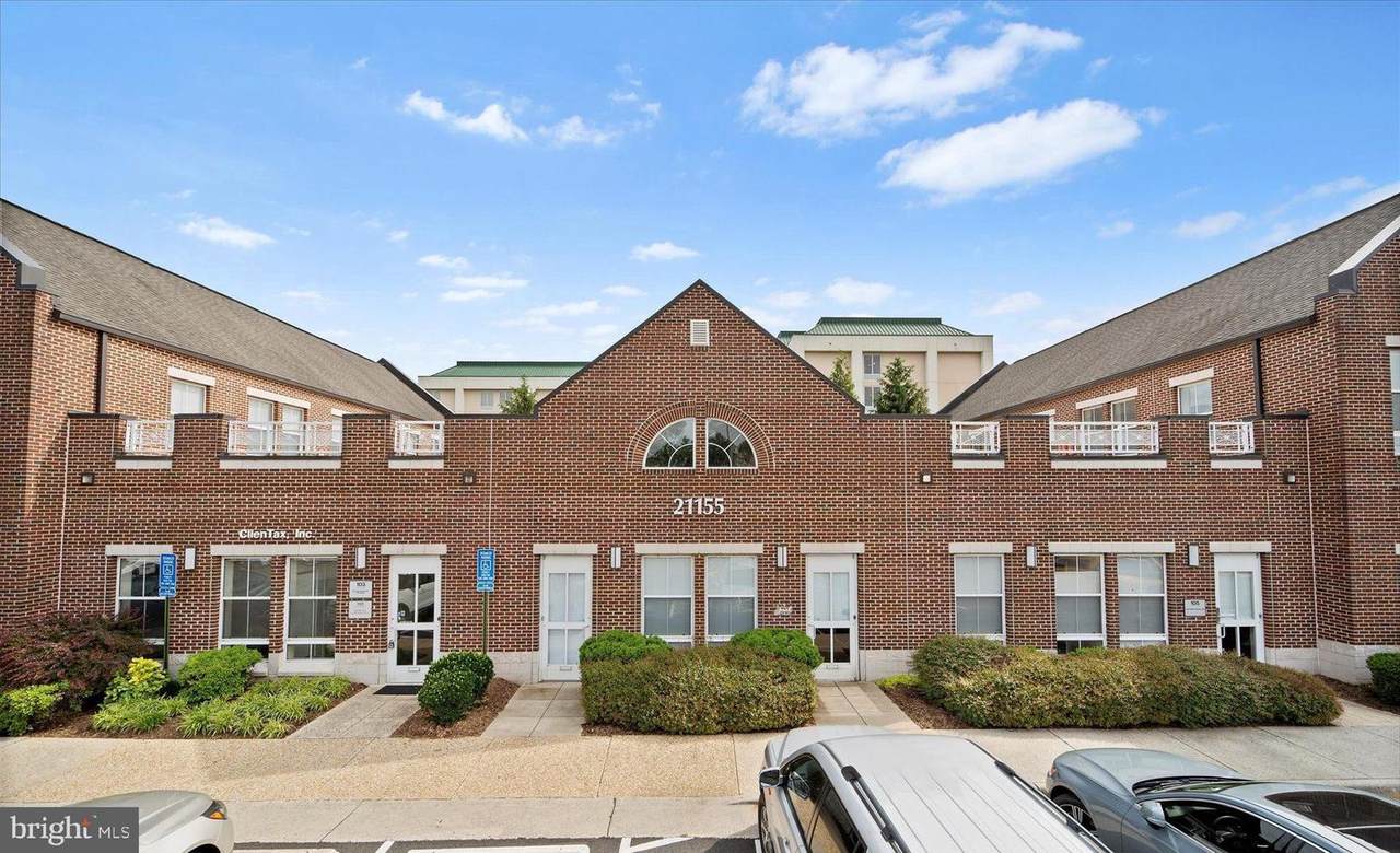 21155 Whitfield Place - Photo 1