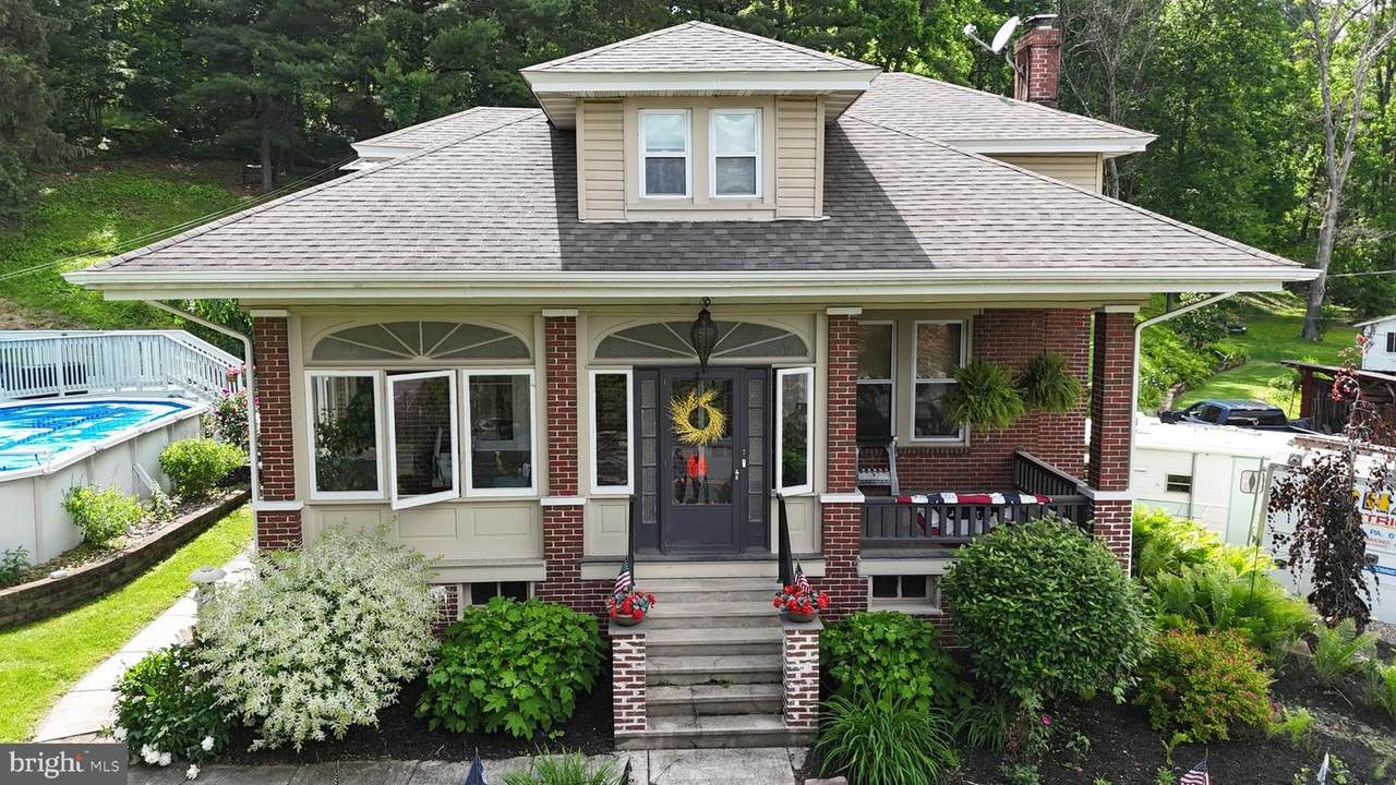 731 Main Street - Photo 1