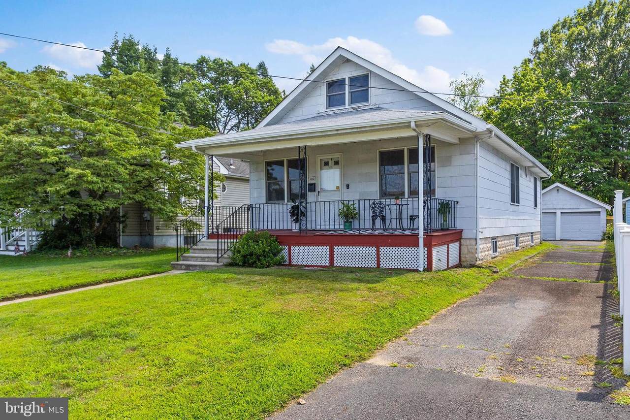 1853 Mcgalliard Avenue - Photo 1