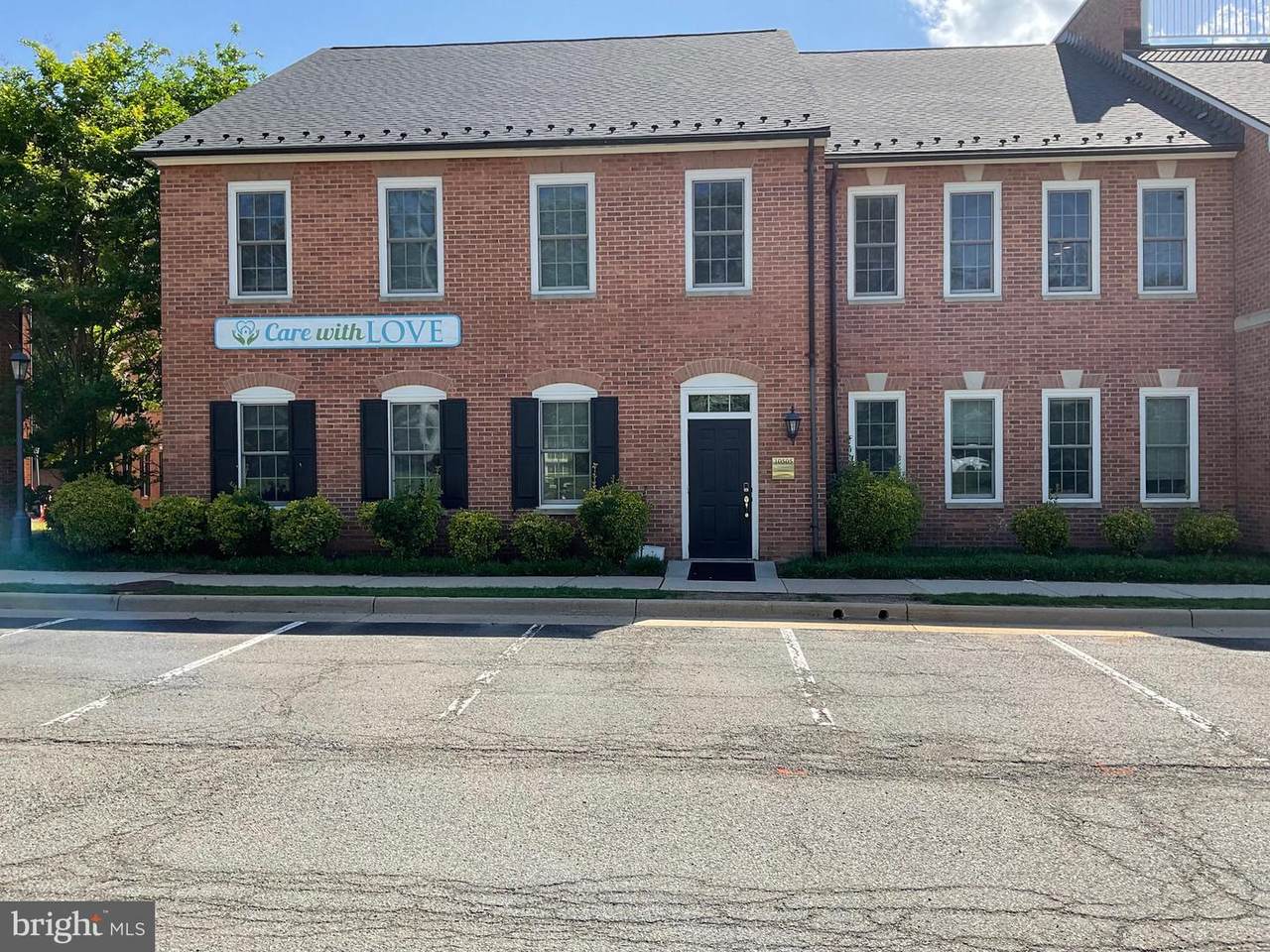 10505 Braddock Road - Photo 1