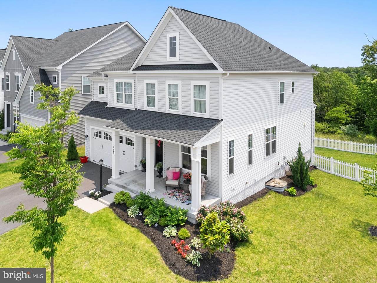 150 Jewel Box Drive - Photo 1