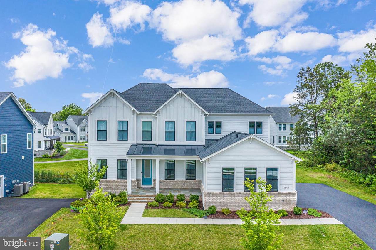 23926 Bigleaf Court - Photo 1