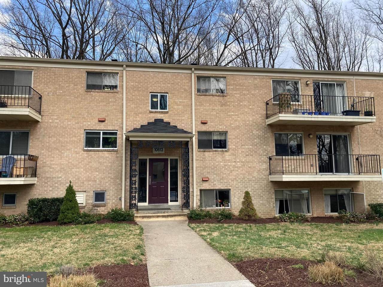 10613 Montrose Avenue - Photo 1