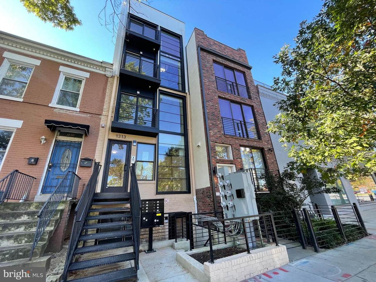 1313 Pennsylvania Ave. Street - Photo 1