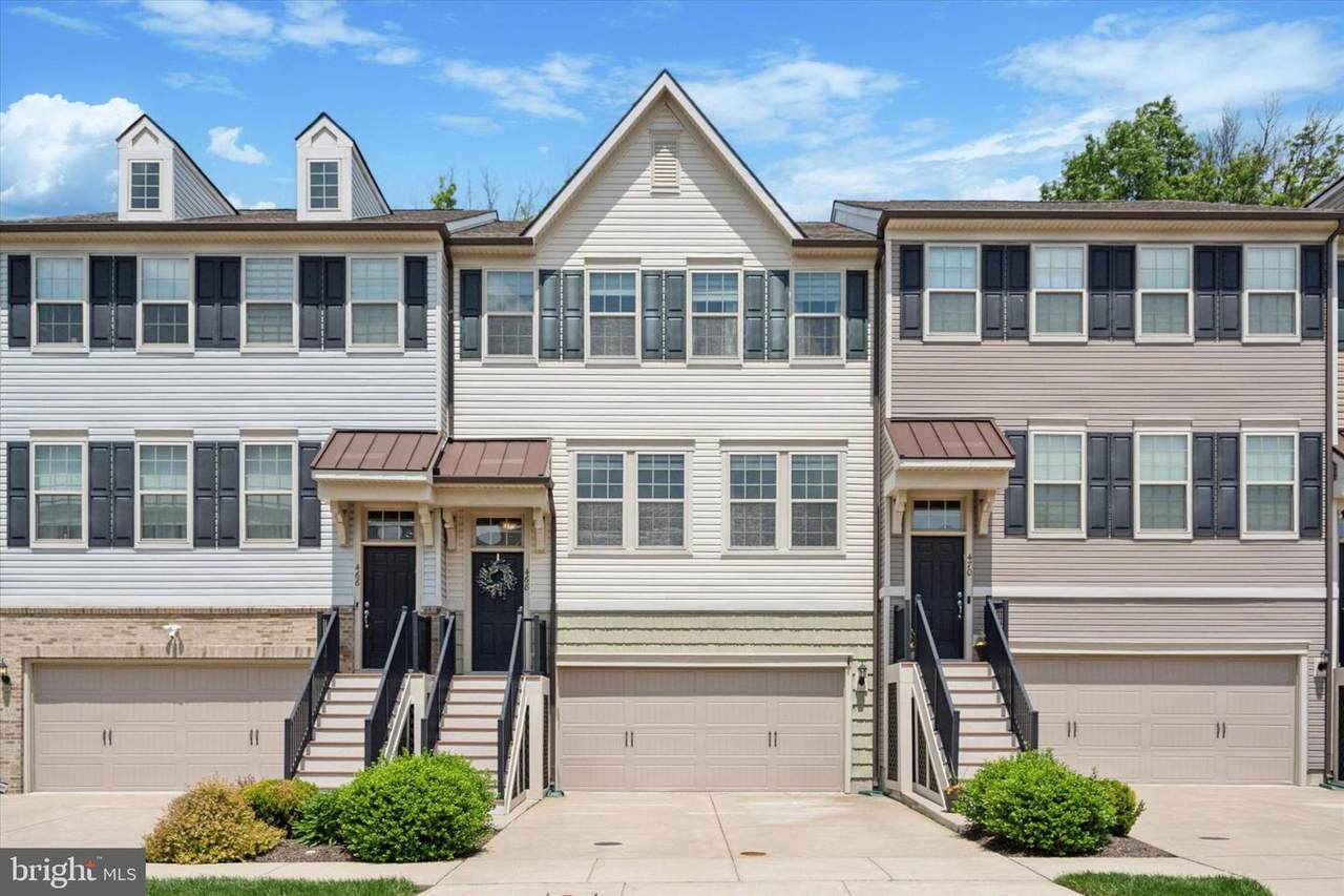 468 Rowan Street - Photo 1