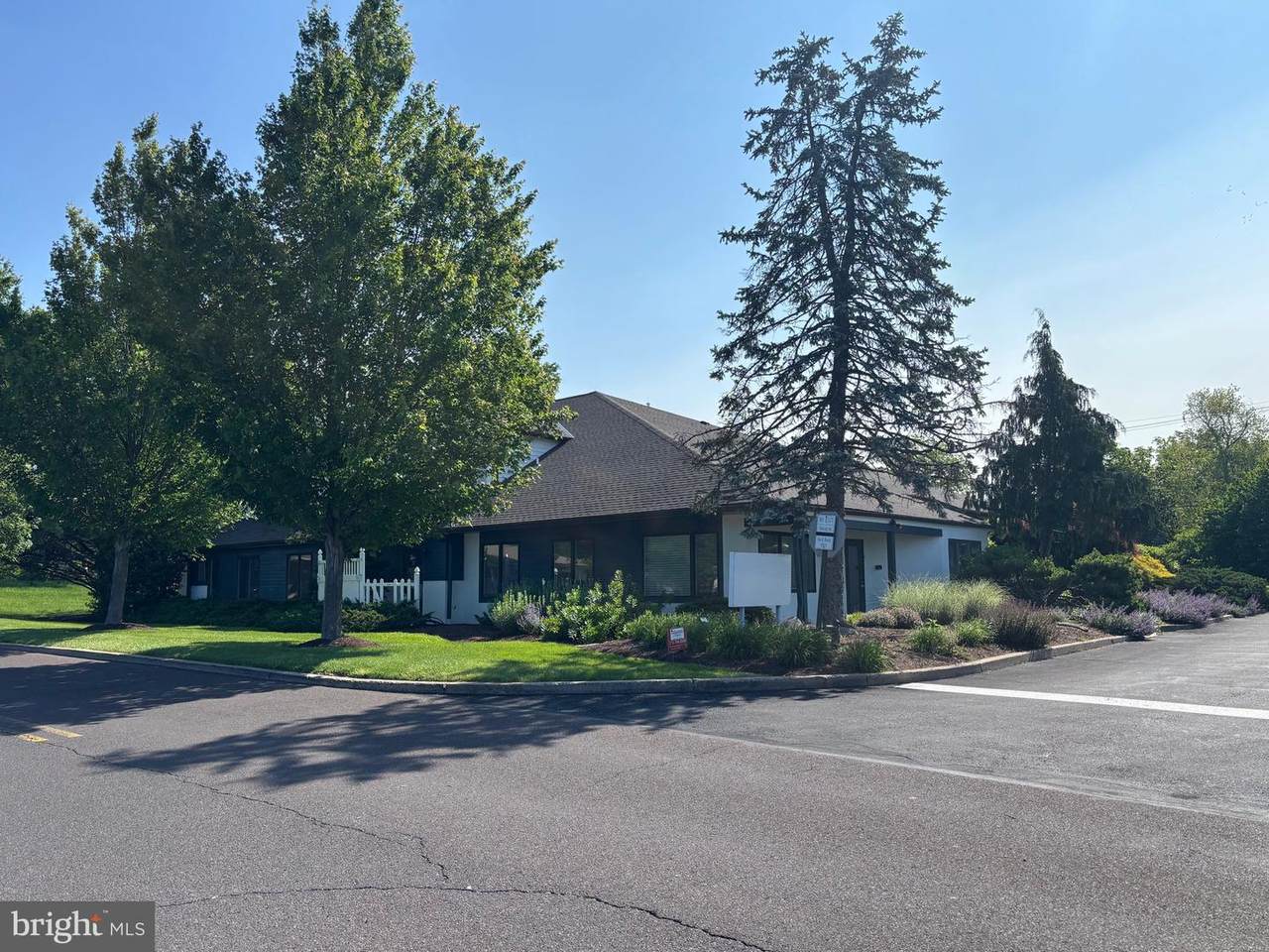 550 Main Street - Photo 1