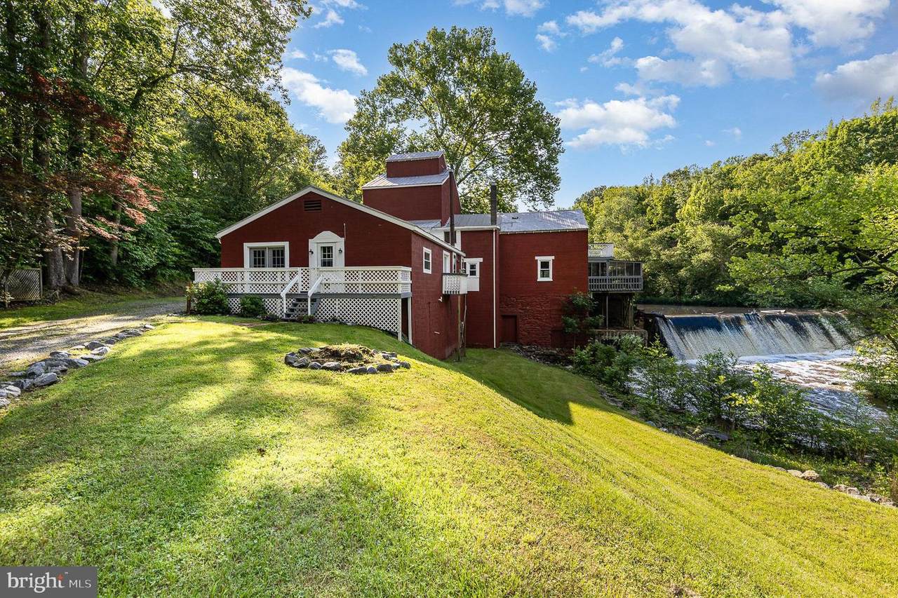 6908 Roxbury Mill Road - Photo 1