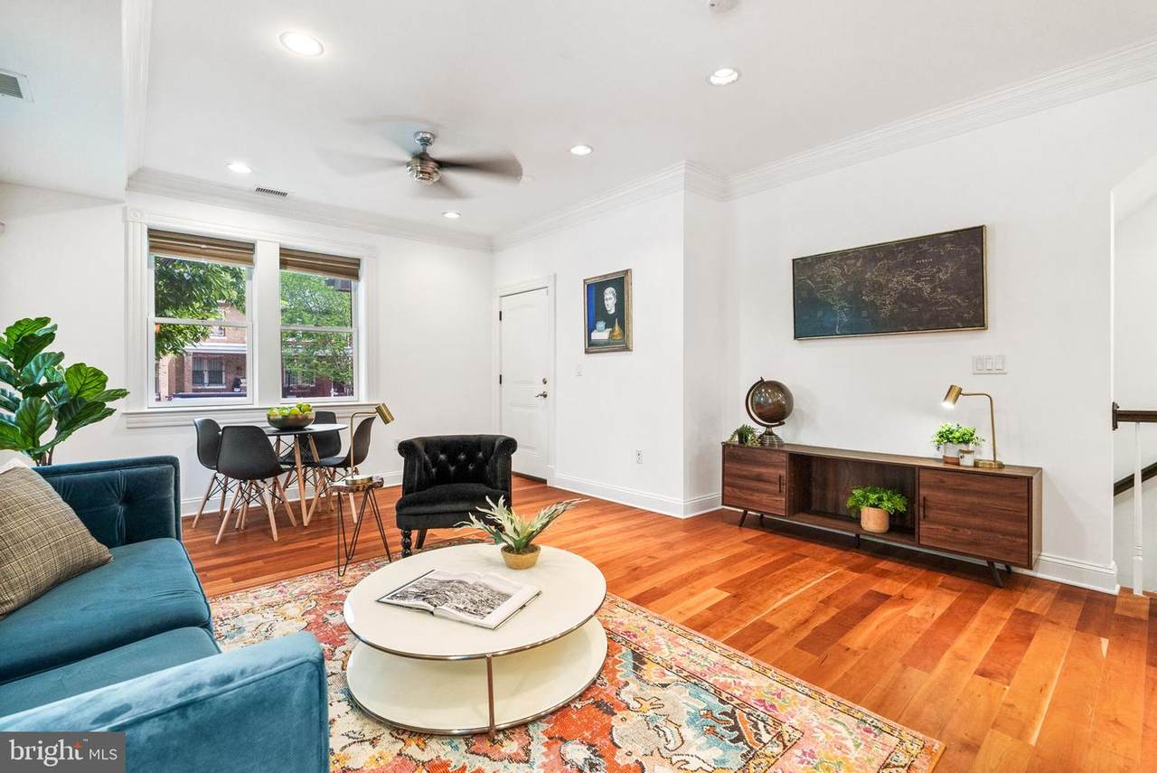 1701 Independence Avenue - Photo 1