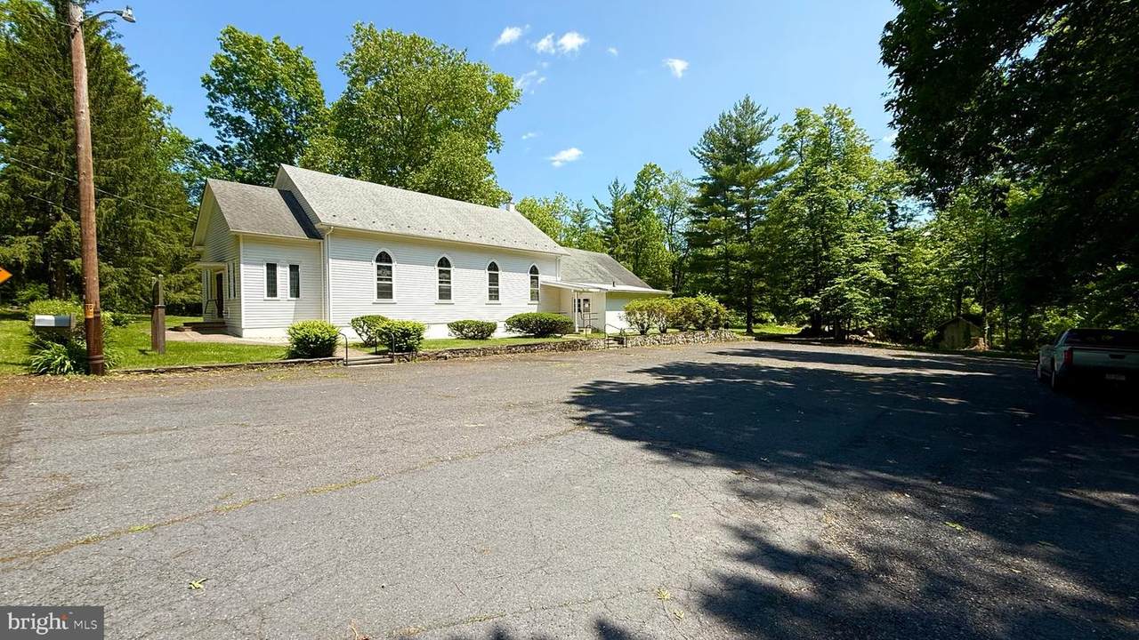 1142 Apple Road - Photo 1
