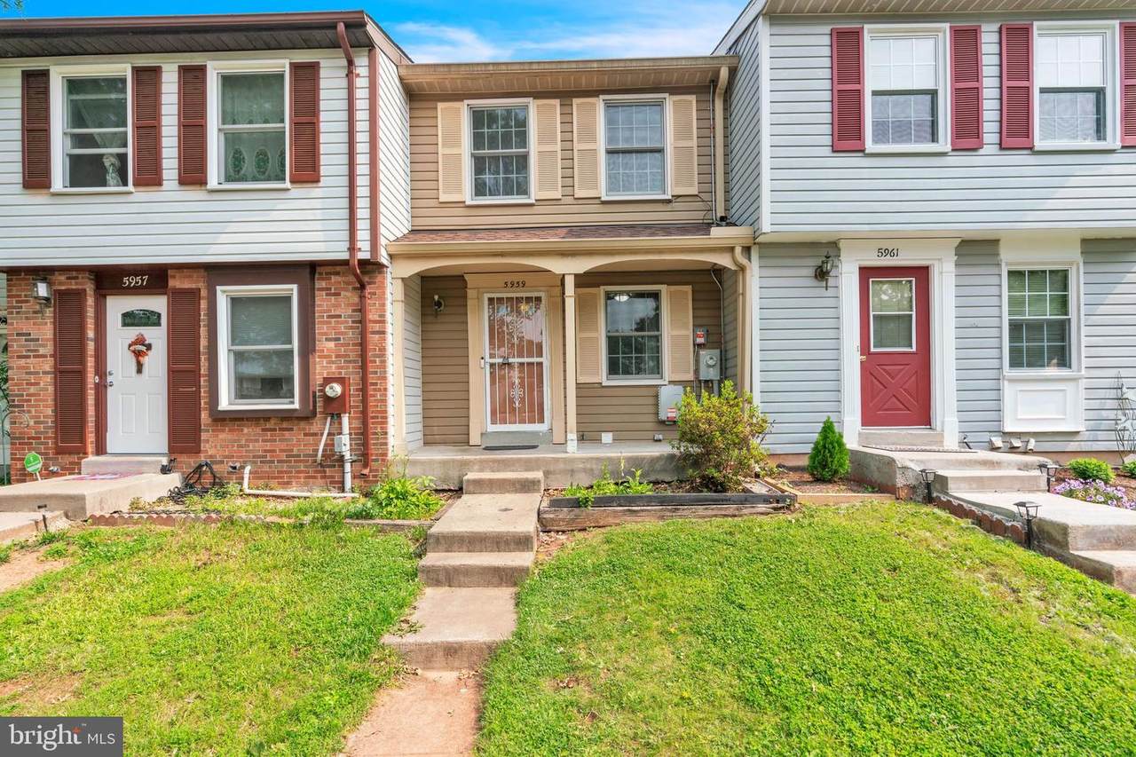 5959 Rowanberry Drive - Photo 1