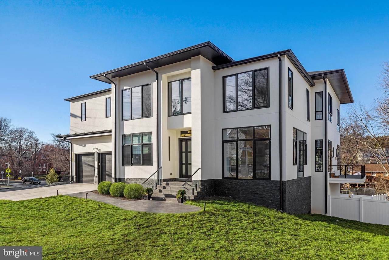 1573 Westmoreland Street - Photo 1