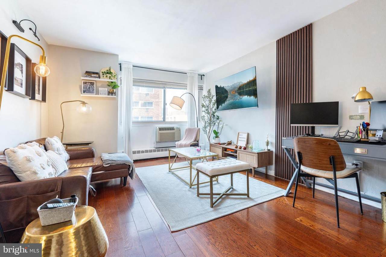 2101-17 Chestnut Street - Photo 1
