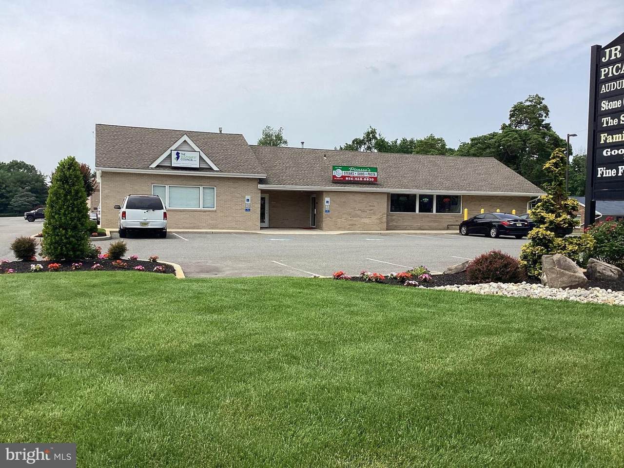 550 Bridgeton Pike - Photo 1