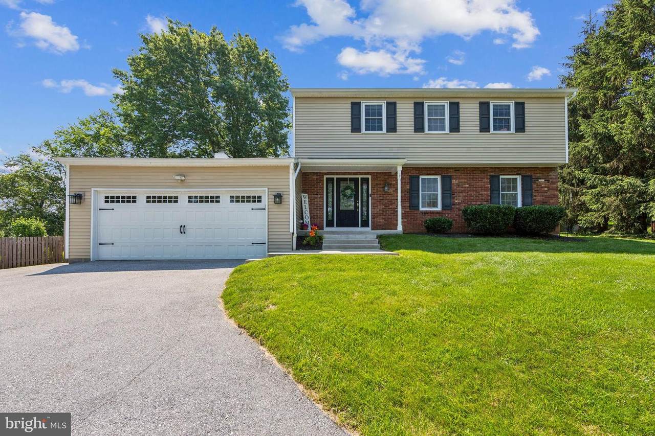 269 Beacon Drive - Photo 1