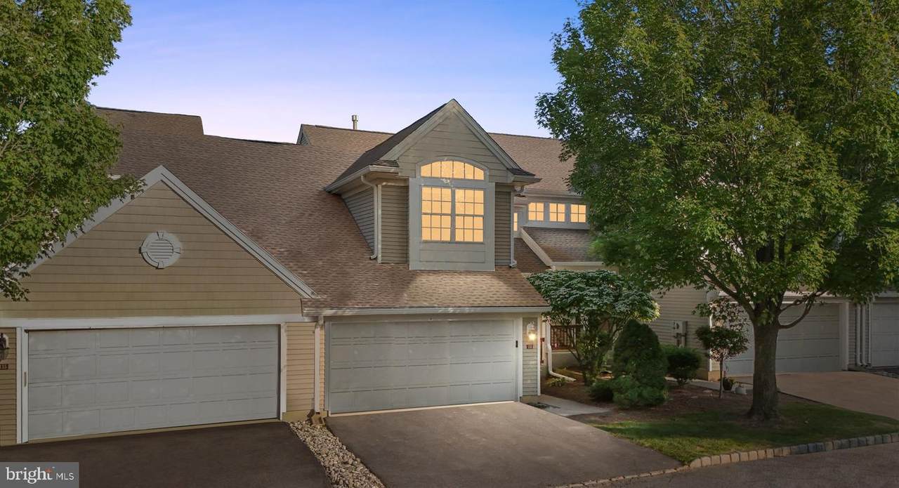 133 Marlboro Circle - Photo 1